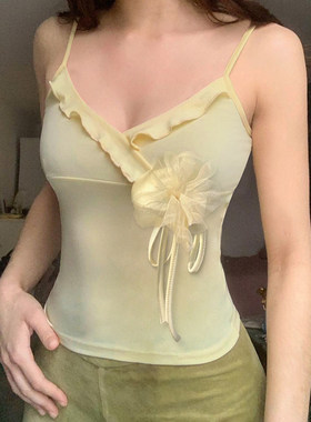 ROCKMORE【立体玫瑰】多巴胺黄色荷叶边V领辣妹吊带 度假修身背心