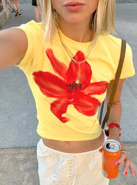 ROCKMORE【欧美辣妹】度假风花卉印花黄色短袖T恤夏日多巴胺上衣