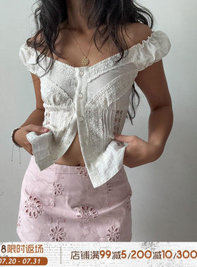 ROCKMORE【纯欲法式】蕾丝镂空白色泡泡短袖衬衫低领排扣收腰上衣