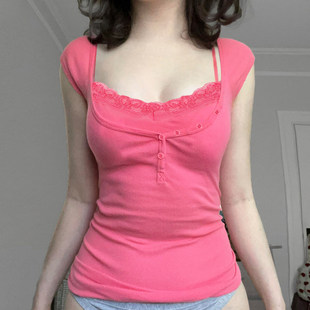 短袖 粉红色蕾丝吊带拼接假两件上衣修身 T恤 甜美法式 ROCKMORE