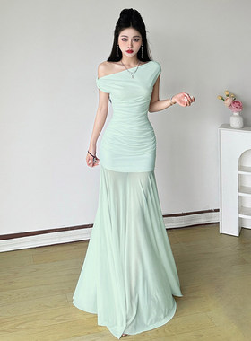 ROCKMORE【海湾女神】绿色斜肩网纱拼接连衣裙修身收腰气质长裙夏