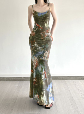 ROCKMORE【翠竹幽径】绿色油画感露背串珠挂脖连衣裙小众复古长裙