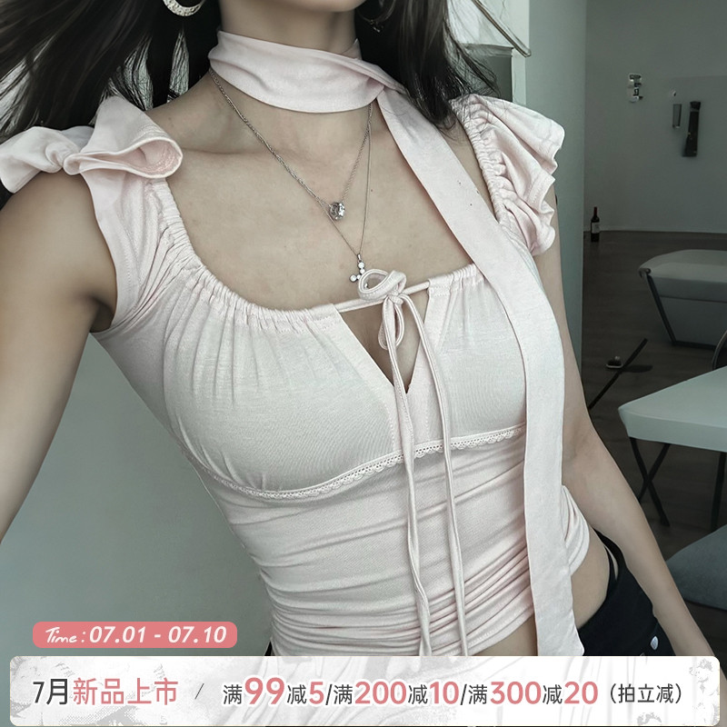 淺粉色小飛袖綁帶上衣方領