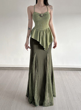 ROCKMORE【森系古着】设计感系带露背辣妹吊带&绿色网纱半裙套装