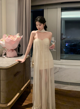 Middletone | 梦境裙 自带胸垫鱼骨抹胸网纱连衣裙夏浪漫约会长裙