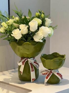 法式浪漫手捧花花瓶高颜值婚礼摆件乔迁礼品家居客厅餐桌插花装饰