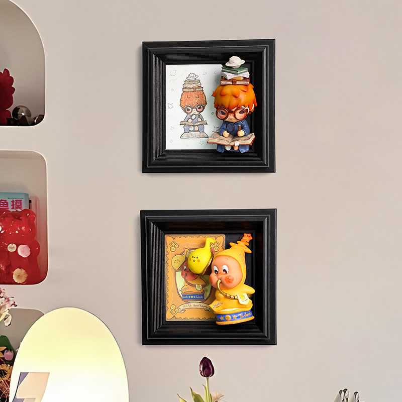 可挂墙盲盒收纳相框公仔手办小野diy场景画框磁吸中空桌面展示架