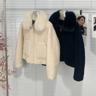 今年流行雪境漫游羊剪绒复合皮毛一体狐狸毛领大衣女冬加厚