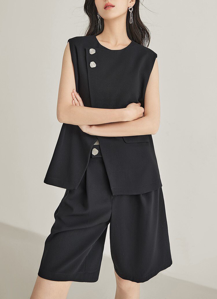 通勤时尚套装女2025春夏宽松显瘦气质马甲背心短裤休闲西装两件套