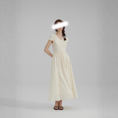 夏季新款法式气质假门襟修身纯色棉感奶油杏温柔不挑人连衣裙简约