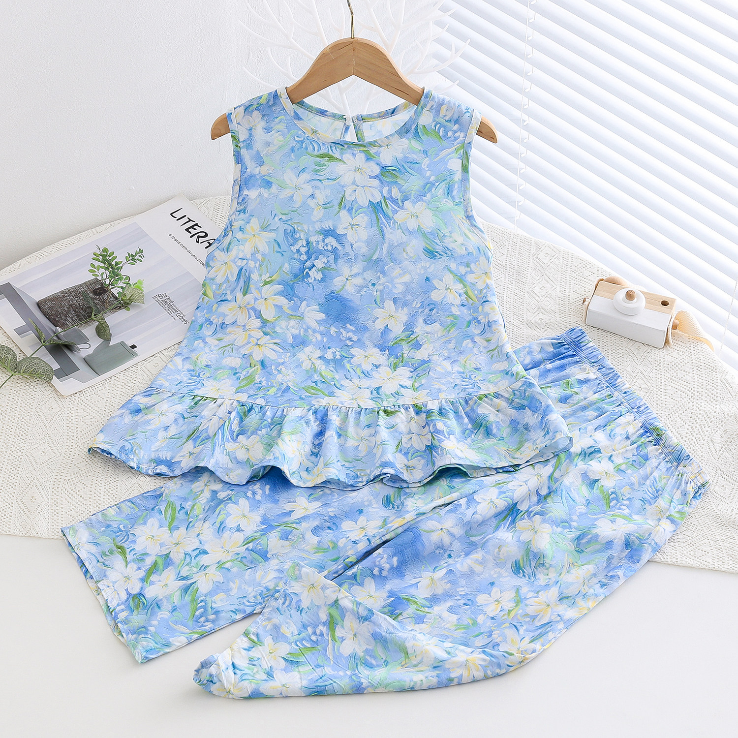 夏季女童棉绸背心套装女孩人造棉家居服宝宝阔腿裤薄款两件套外穿