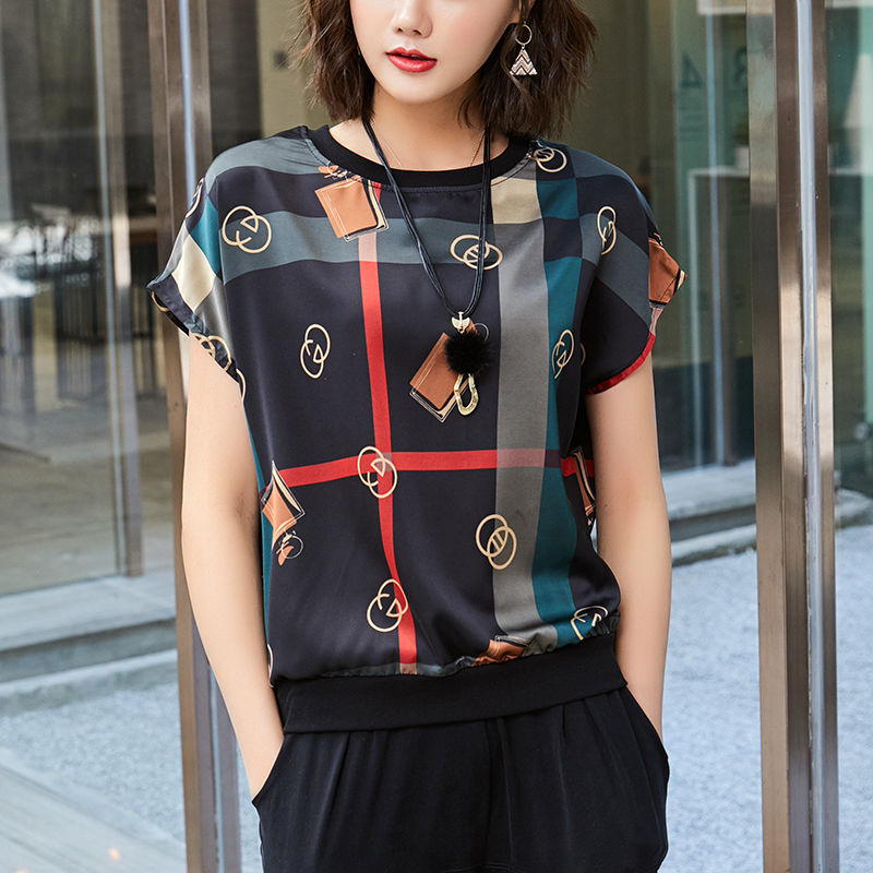 Mother's top women's summer new middle-aged and old size short sleeve floral clothes show thin foreign style bottom coat