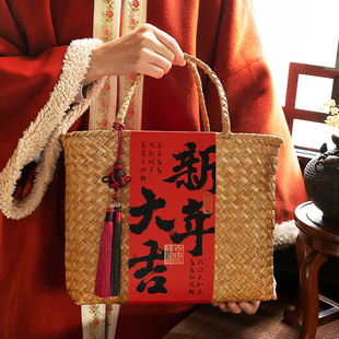 2026马年新年礼盒包装盒春节年货烘焙糖果饼干零食手提篮礼品盒子