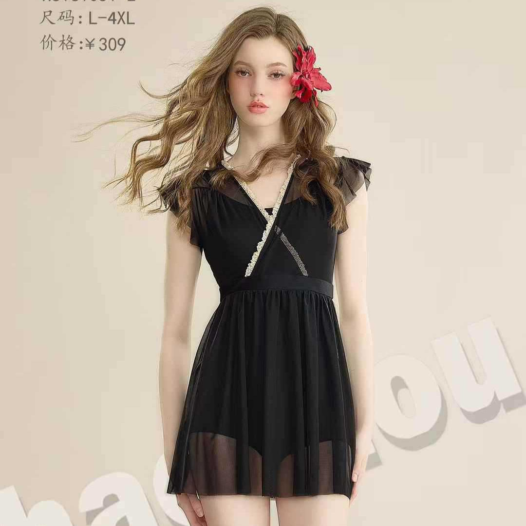 号手161051新款成人泳衣女性感V领蕾丝网纱连体裙式游泳衣大码