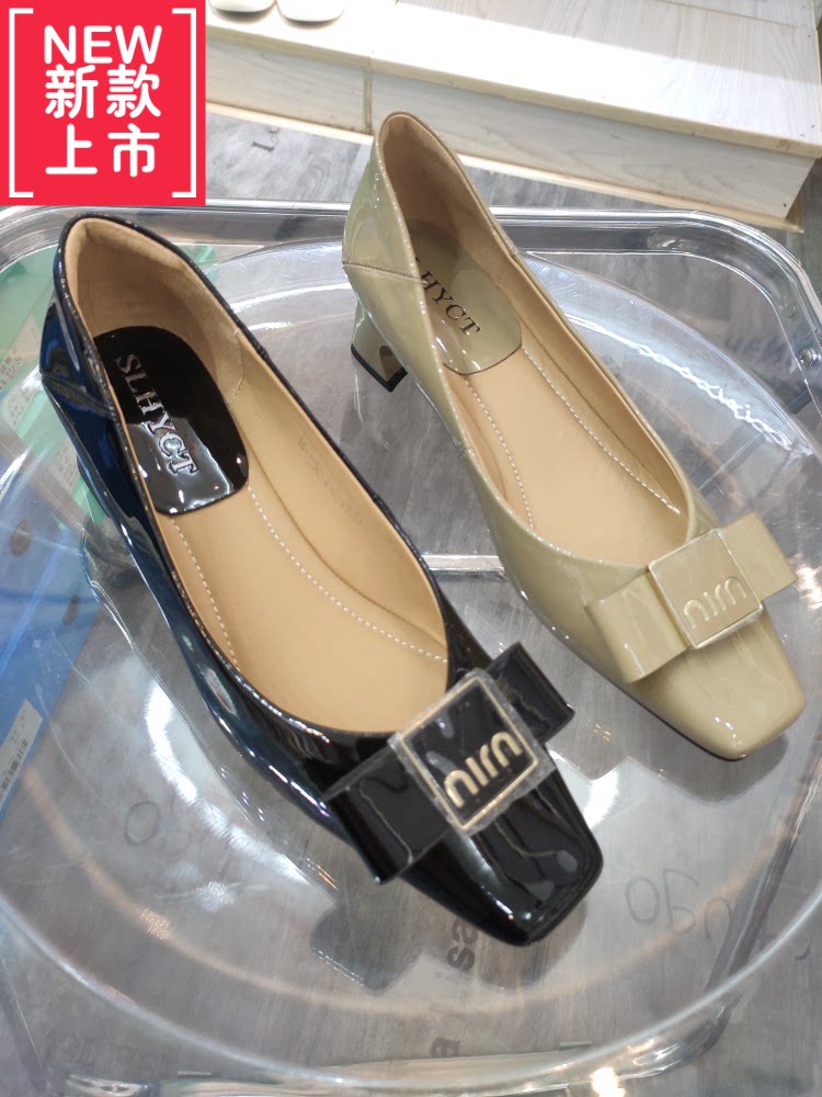 诗路花语女鞋2023春新款牛漆皮猫跟一脚蹬浅口单鞋女18-1952