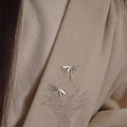 2pcs Vintage Silver Dragonfly Brooches for Women High Grade