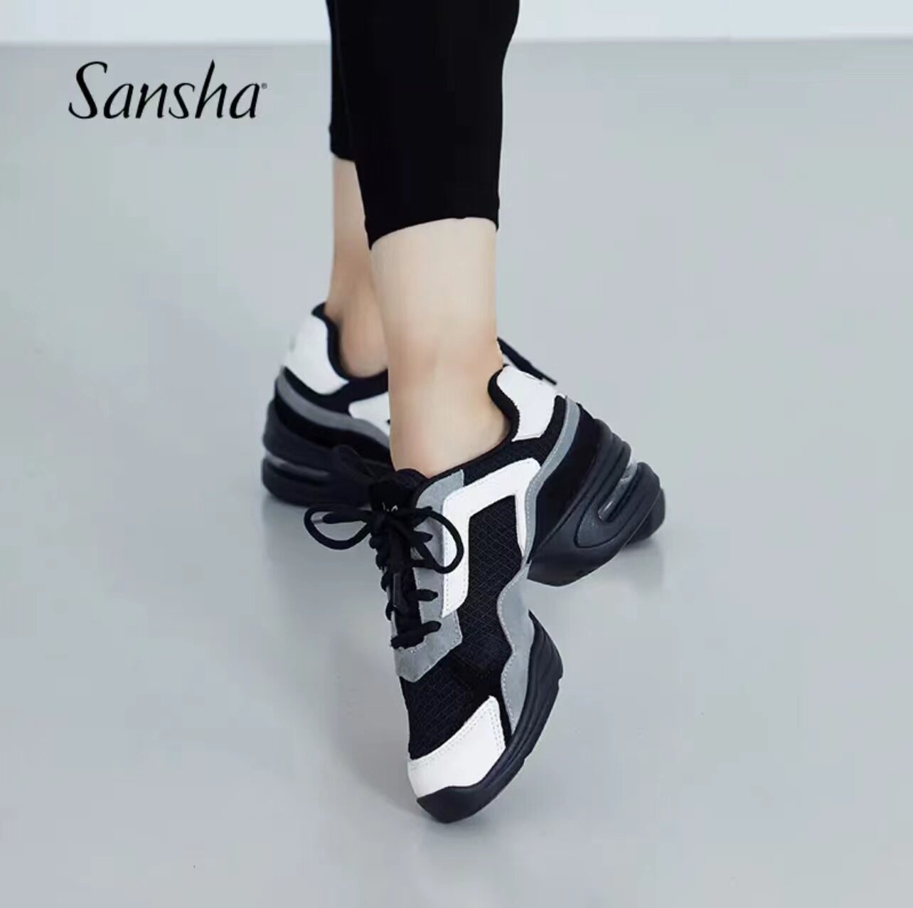 Sansha三沙成人女透气软运动软底反绒皮运动舞蹈鞋现代广场舞鞋