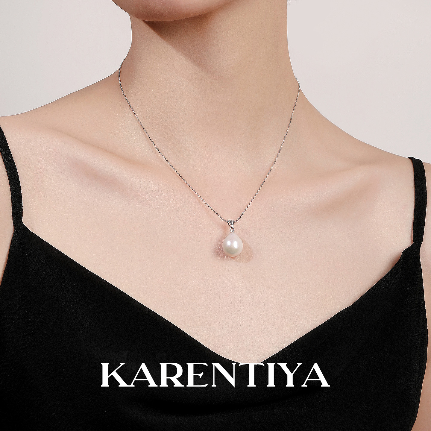 天然淡水珍珠吊坠项链女纯银强光单颗水滴形颈链轻奢高级感锁骨链