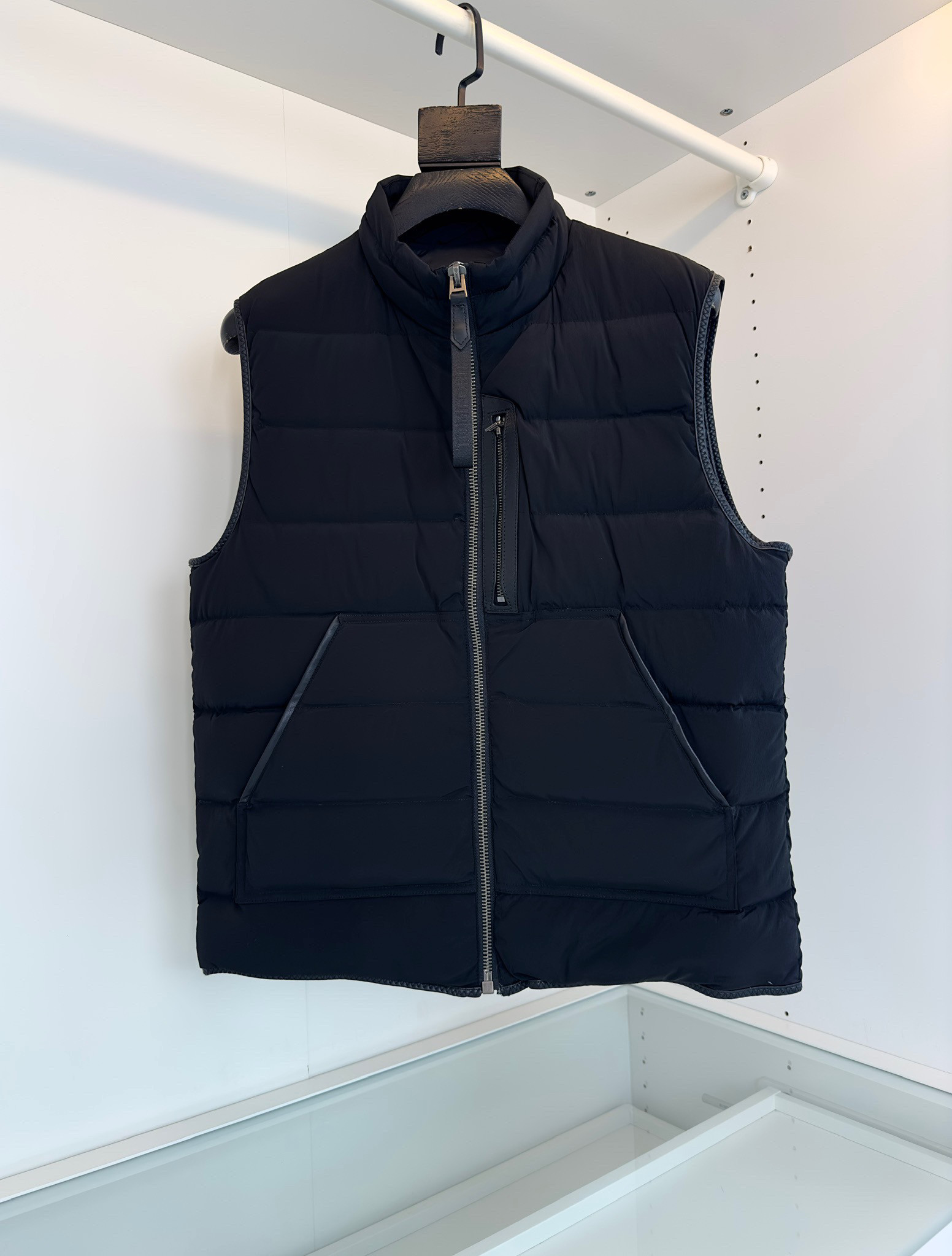 TOM FORDS 24 NEW CLASSIC STAND-COLLAR DOWN VEST MENS BUSINESS COMMUTER DOWN JACKET