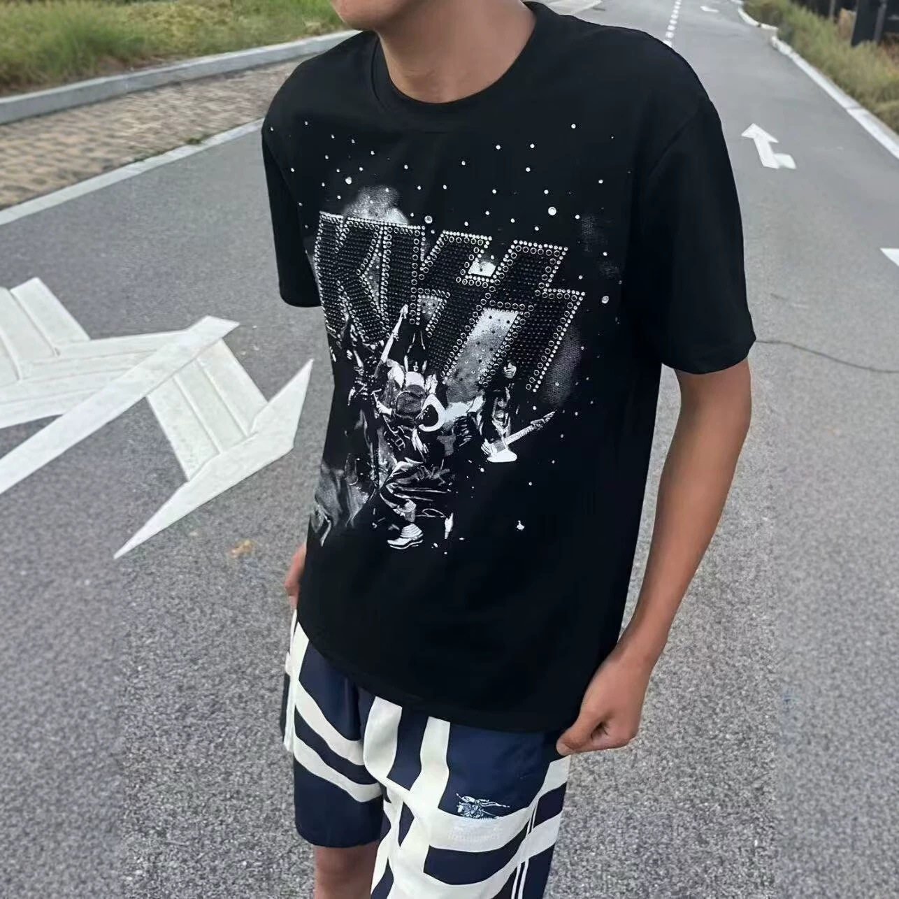 夏季潮牌痞帅Kiss乐队烫钻D2字母印花轻奢短袖男纯棉宽松情侣半袖