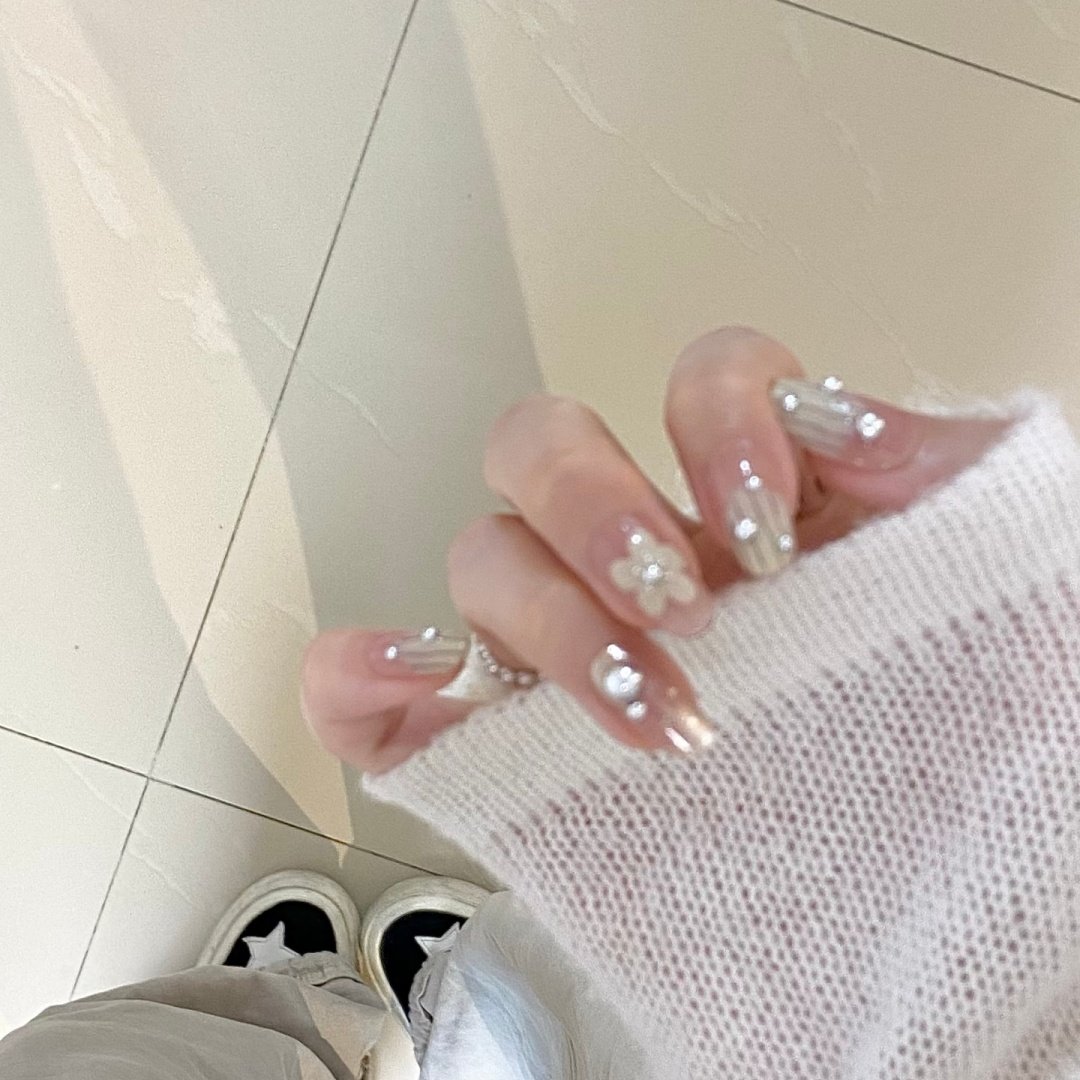 手工定制成品假指甲光疗穿戴甲氛围感奶油色花花美甲孕妇新娘显白,彩妆/香水/美妆工具,穿戴甲/甲片,淘宝优惠券,粉丝福利购,淘宝优惠卷