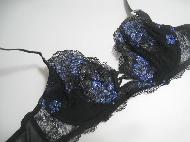 黑色蕾丝超薄有钢圈文胸内衣
