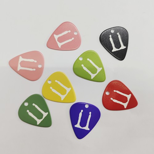 权志龙吉他拨片项链演唱会弹片权志龙GD演唱会拨片周边收藏拨片