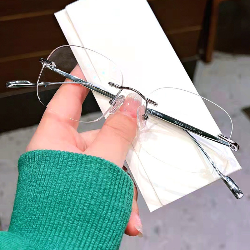 纯钛无框配镜眼镜男银色斯文镜架轻奢舒适超轻可配近视度数女文艺