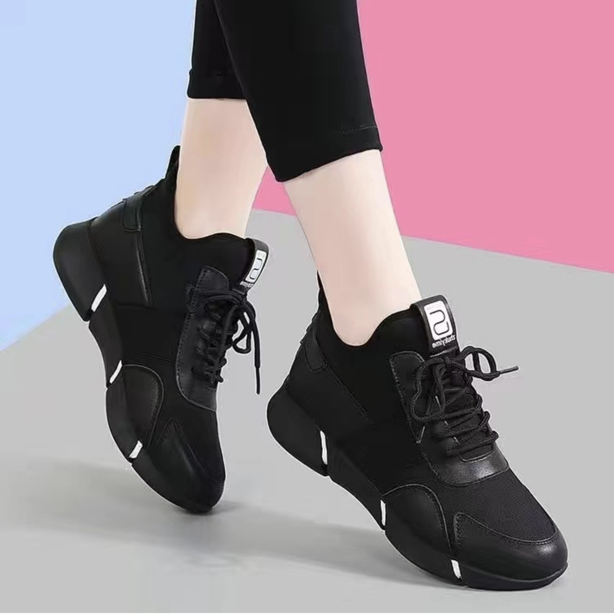 冬季女鞋软底百搭皮面健步妈妈鞋一脚蹬懒人鞋加绒保暖外贸大码鞋