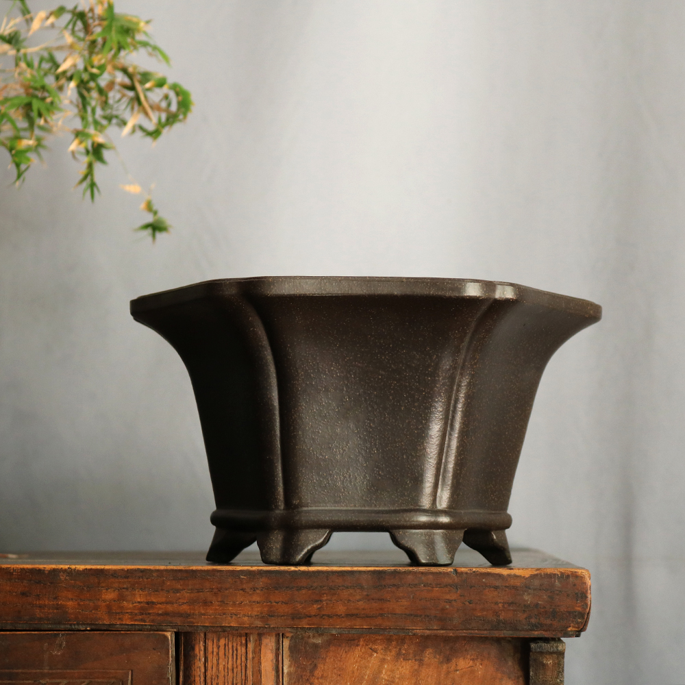 紫砂大口六方莲花盆黑古铜内门竹