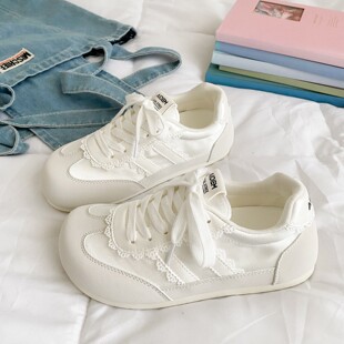 女款 透气厚底蕾丝边运动小白鞋 2026春秋季 小众韩版 子 新款 德训板鞋