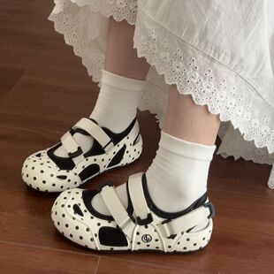 韩版波点魔术贴凉鞋女生夏季轻便透气网面包头平底镂空百搭休闲鞋