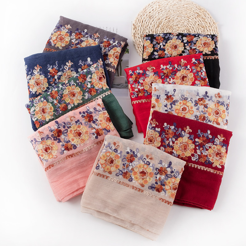 刺绣民族风文艺绣花棉麻围巾披肩两用女春秋冬季丝巾文艺旅游拍照