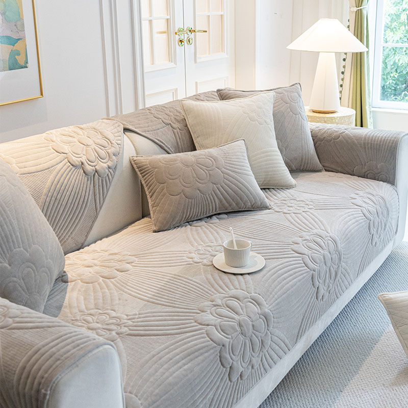 凤蝶舞牛奶绒防滑复古沙发毛绒