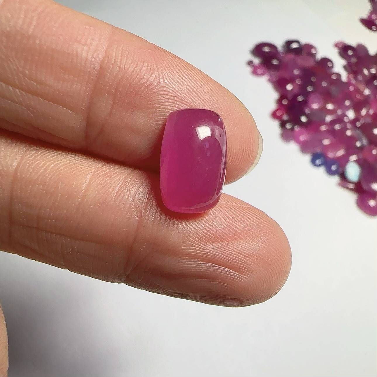 无烧红宝石裸石天然长方素面戒指蛋面项坠手链戒面原石料5.88克拉