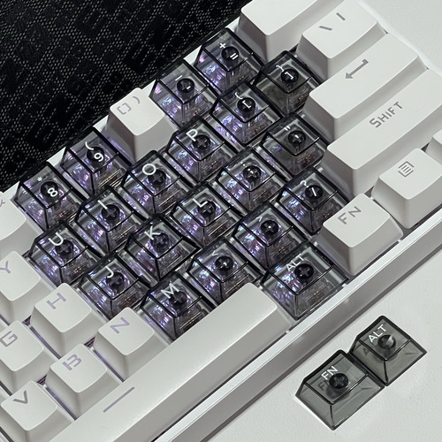 pc透光爱心键帽