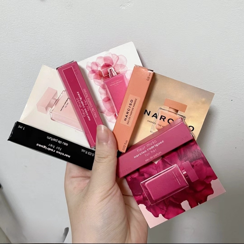 小样她的同名NarcisoRodriguez