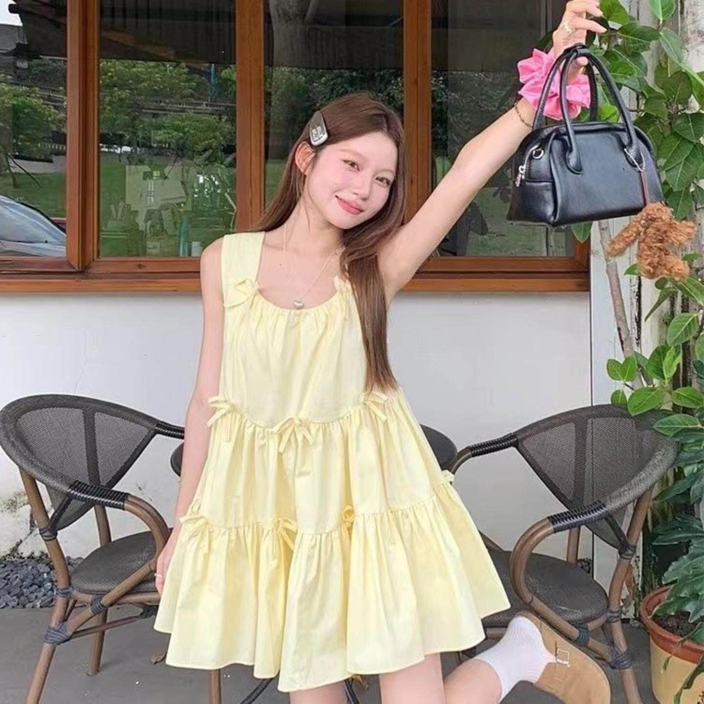 夏季新款甜美结黄色背心吊带小个子连衣裙宽松蓬蓬短款