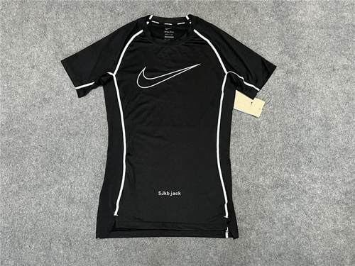 Nike耐克PRO弹力速干运动紧身衣