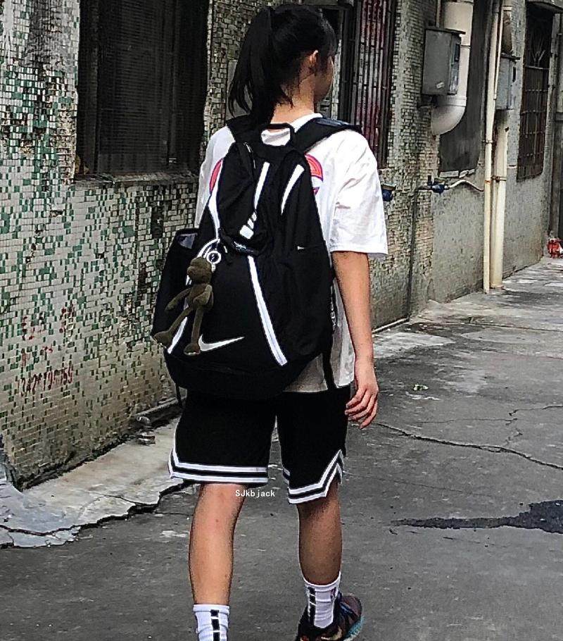 NIKE耐克双肩包Air Max Elite篮球精英气垫大容量背包DM0399-010