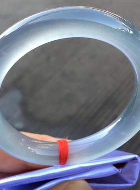 天然翡翠色冰蓝玉手镯女真货高冰手镯冰种蓝水圆条水沫玉胖圆玉镯