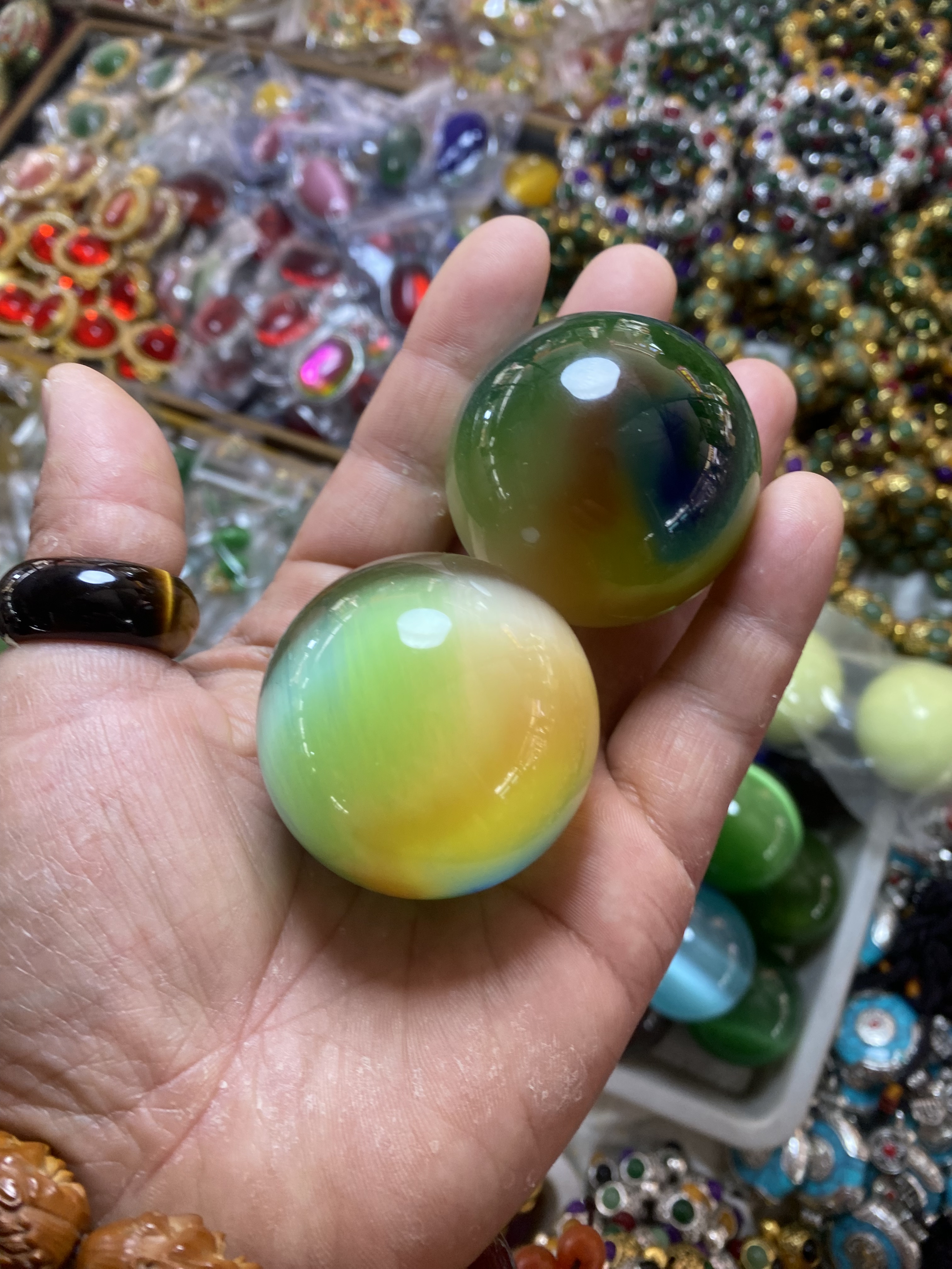 天然手球按摩球中老年养生保健球颈饰