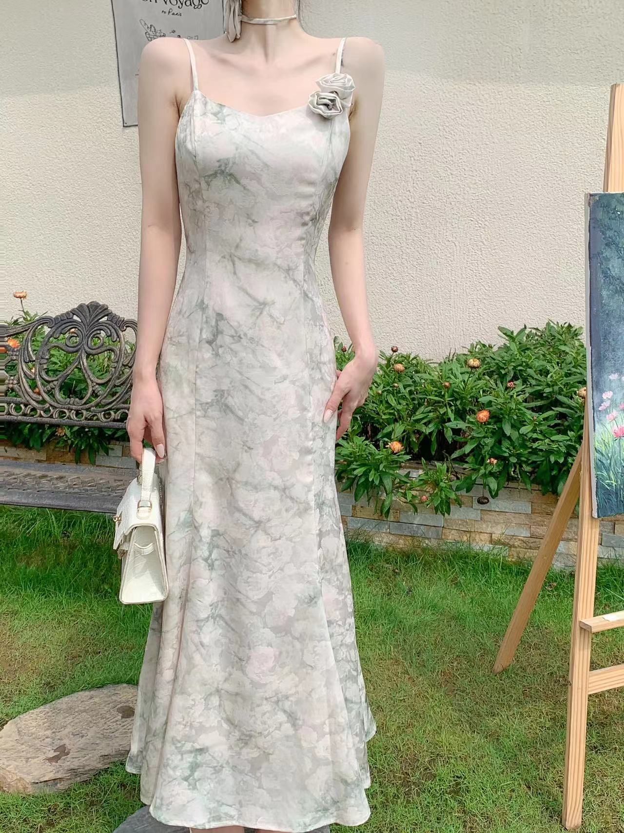 韩版ulzzang夏季新款法式气质时尚一字领花朵系带吊带碎花连衣裙