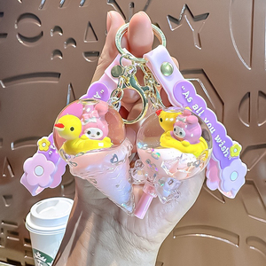 水晶流沙美乐蒂小鸭游泳圈钥匙扣可爱冰激凌漂流瓶公仔书包小挂件
