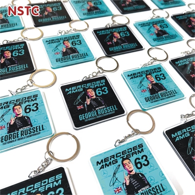 奔驰乔治拉塞尔车迷钥匙链钥匙扣 一套2个 赛车周边用品纪念品