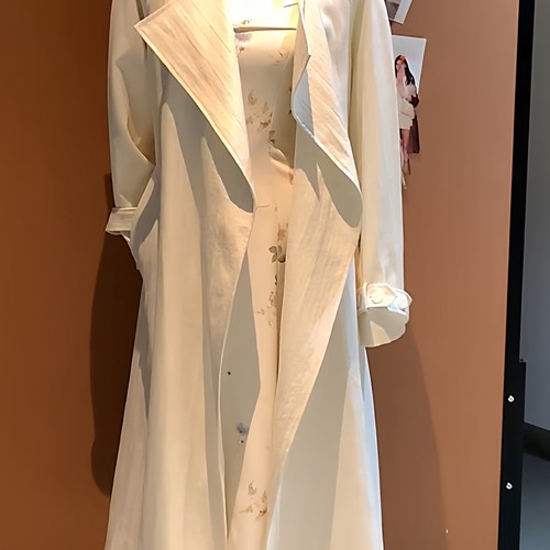 超好看中长款白色风衣外套女秋季