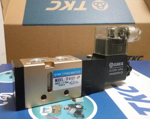 TKC电磁阀HTZ511T-S3V/220V/DC24V/AC110V/DC12V/2分3分4分6分1寸