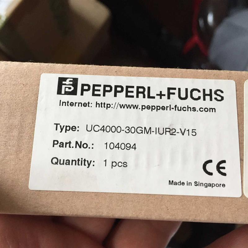 全新倍加福UC4000-30GM-IUR2-V15 超声波传感器原装正品现货