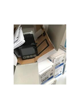 正品温控仪E5CZ/E5CN-QT/RT/R2T/CT/Q2T/RL/QL/CL/R2MT/Y2MT-500