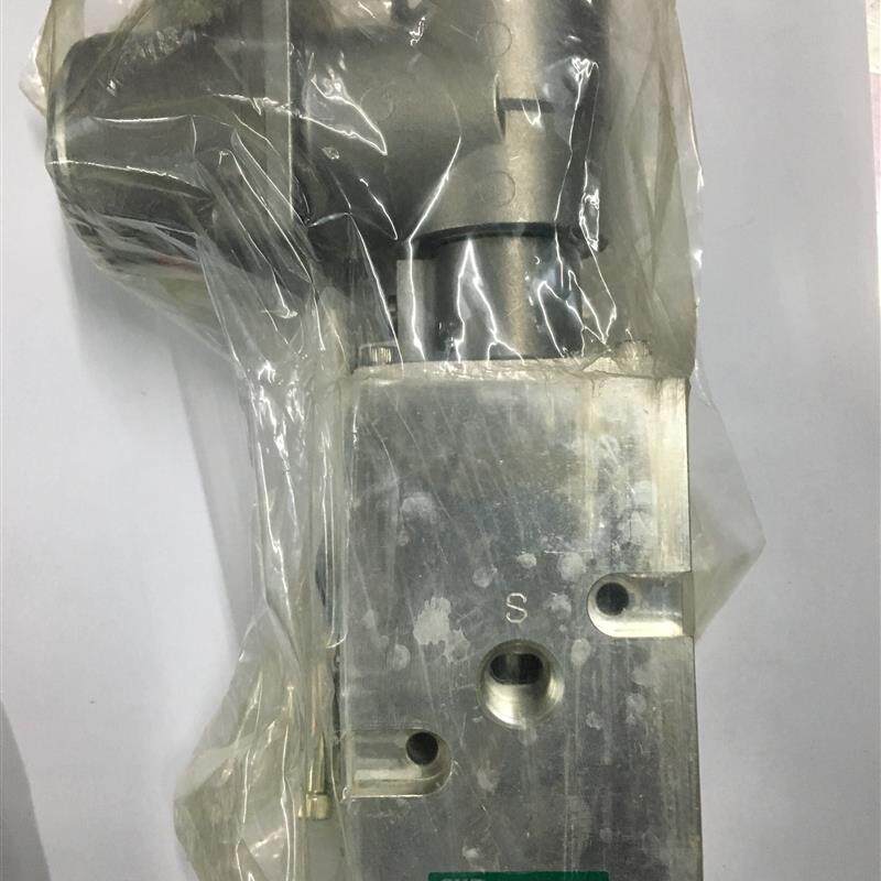 CKD防爆电磁阀4F310E-TP AC110V 4F310-10-L DC24V原装现货